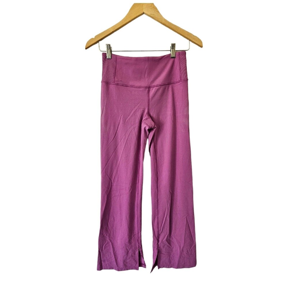 ATHLETA Kickbooty Flare Yoga Pants Leggings Small TALL